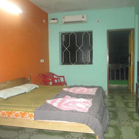 Subhash Guest House Baga Dış mekan fotoğraf